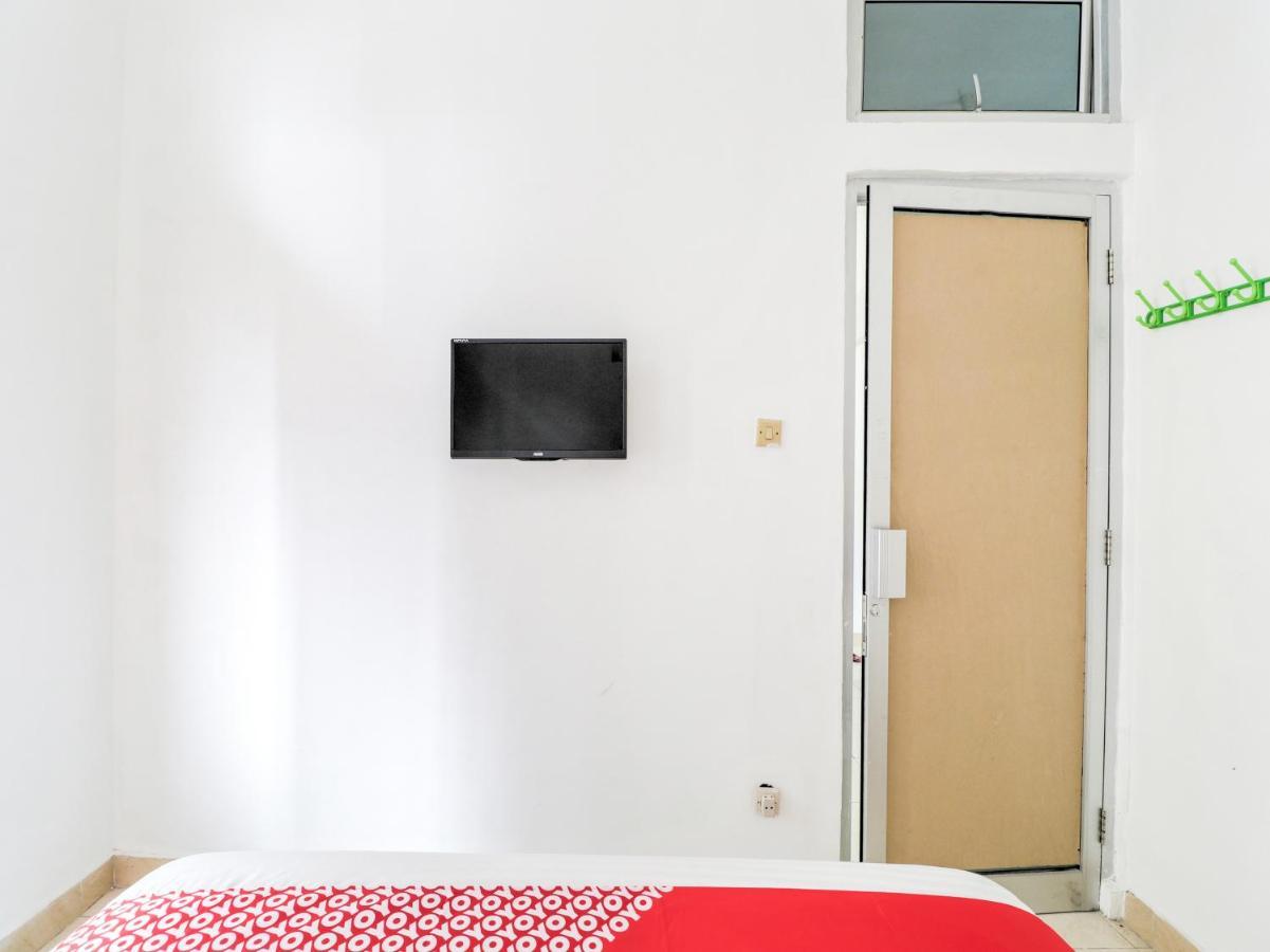 Sindanglaya Oyo 2997 Grand Suites Palace 2 מראה חיצוני תמונה